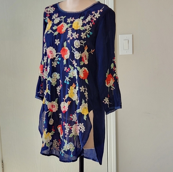 Johnny Was Playa ‎ Embroidered Navy Tunic  Top - Picture 7 of 12
